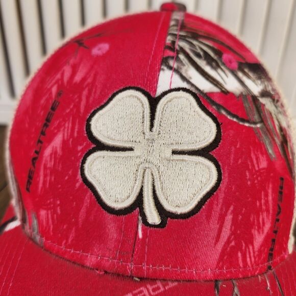 Black Clover Live Lucky Realtree Trucker Hat Pink Woods Snapback Mesh Womens Cap main image 4